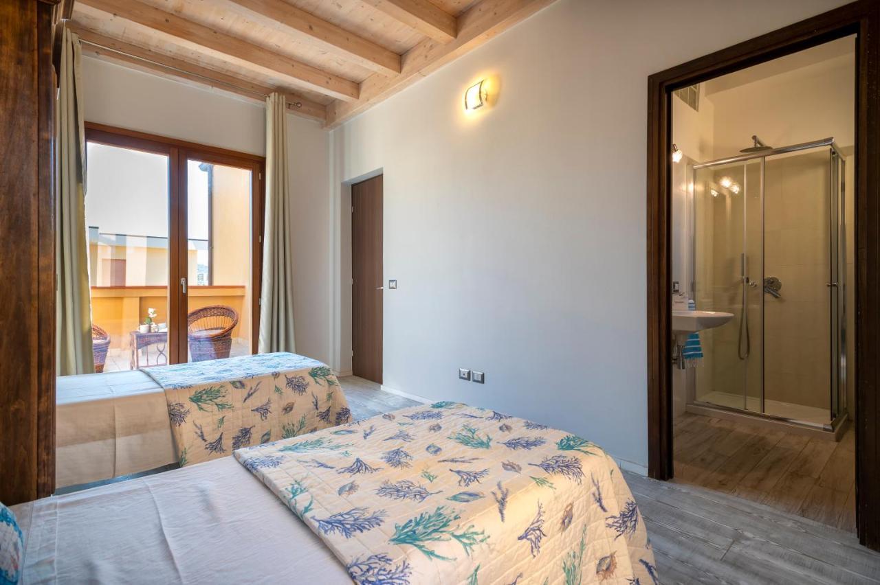 Ferienwohnung Lungomare Garibaldi - Attico A Due Passi Dal Mare Alghero Exterior foto