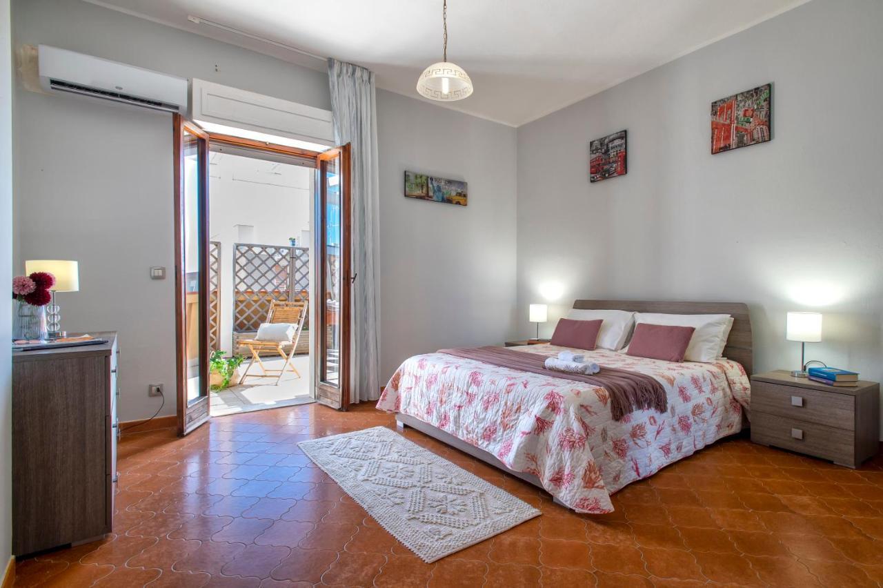 Ferienwohnung Lungomare Garibaldi - Attico A Due Passi Dal Mare Alghero Exterior foto