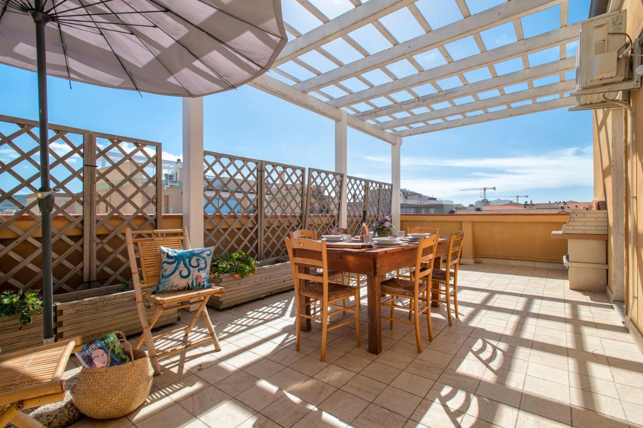 Ferienwohnung Lungomare Garibaldi - Attico A Due Passi Dal Mare Alghero Exterior foto