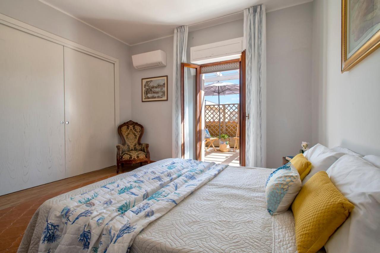 Ferienwohnung Lungomare Garibaldi - Attico A Due Passi Dal Mare Alghero Exterior foto