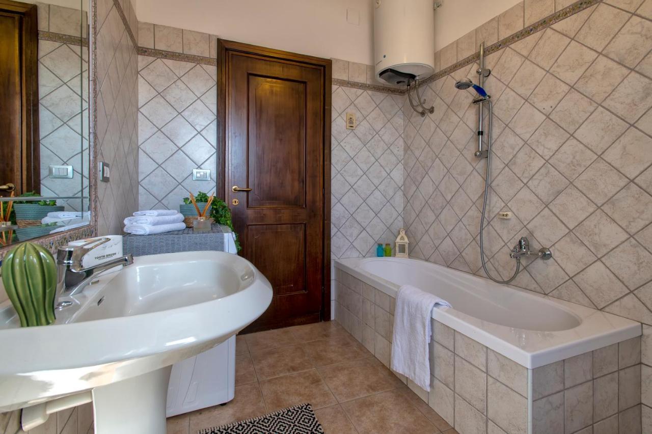 Ferienwohnung Lungomare Garibaldi - Attico A Due Passi Dal Mare Alghero Exterior foto