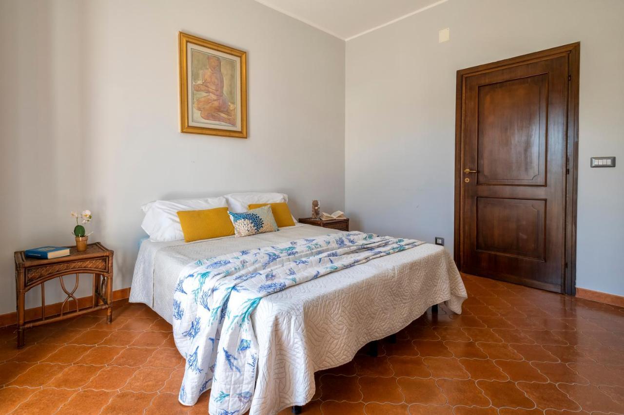 Ferienwohnung Lungomare Garibaldi - Attico A Due Passi Dal Mare Alghero Exterior foto