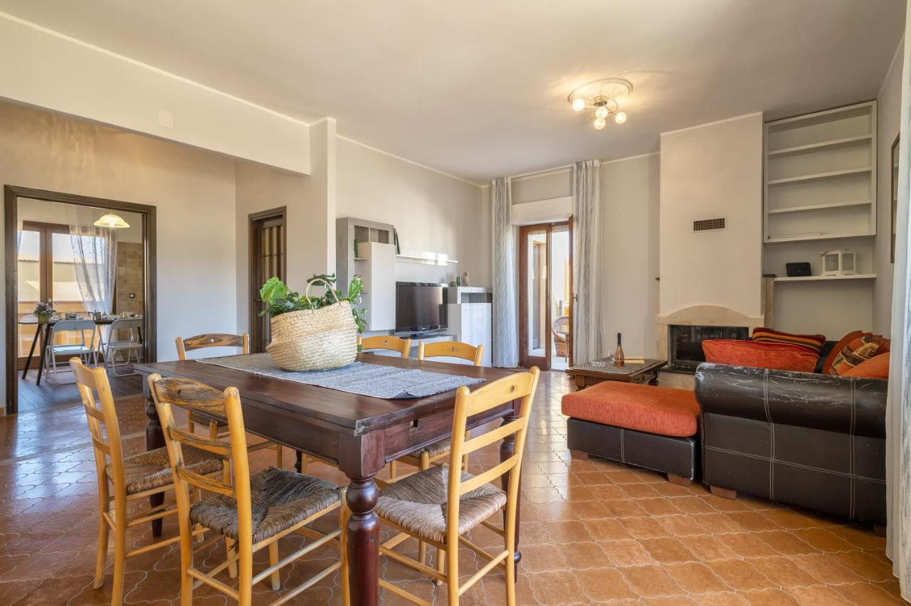 Ferienwohnung Lungomare Garibaldi - Attico A Due Passi Dal Mare Alghero Exterior foto